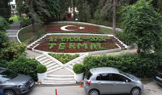 Yalova Termal'deki “Çiçek Takvimi” Zamana Meydan Okuyor