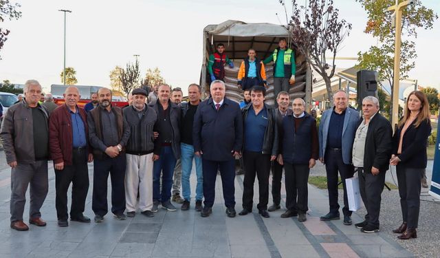 Yalova Belediyesi Çiftçilere Yerli Buğday Tohumu Dağıttı