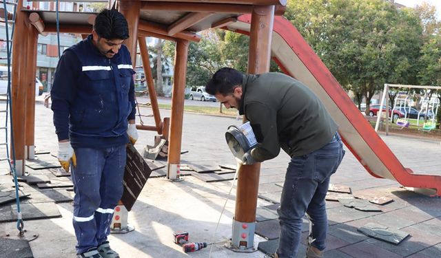 Kauçuk Zeminin Bakım ve Onarımları Yapıldı