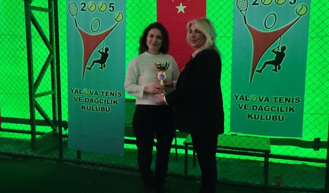 Sonbahar Tenis Ligi Turnuvası İçin Muhteşem Tören