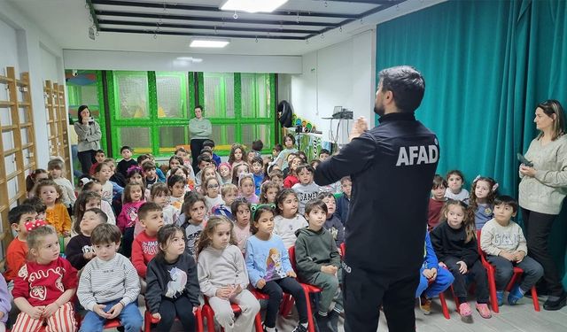 Elmakurdu Anaokulu’nda Afet Eğitimi