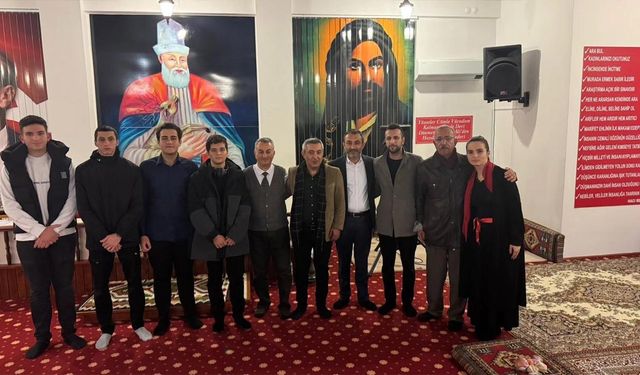 Alevi-Bektaşi Ritüellerini İzlediler
