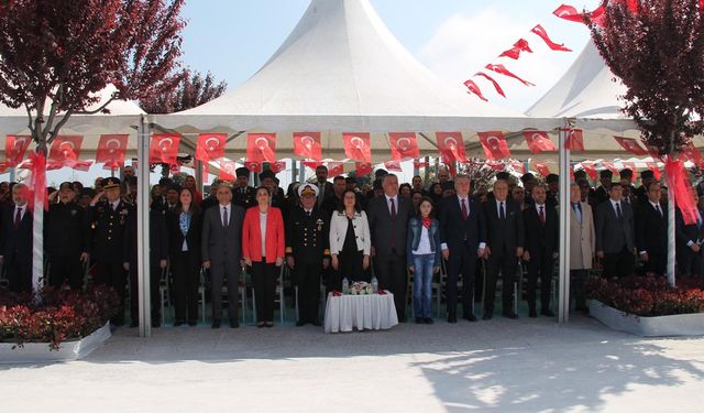 Kutlu Olsun 23 Nisan