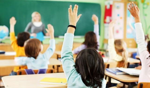 Vali Kaya Açıkladı: Okullar 1 Gün Tatil!