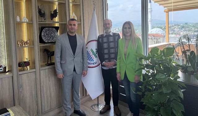 Başkan Tavşan, Gazeteci Mesut Solak ve Sunucu Yasemin Özcan’ı Ağırladı
