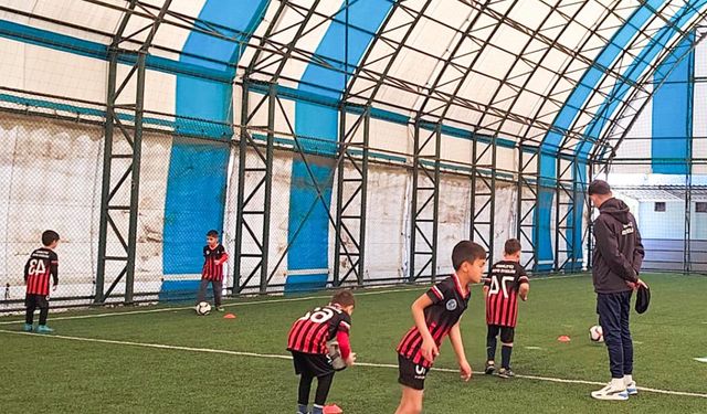 Çiftlikköy Belediyespor Futbol Okulu, Yeni Yetenekleri Arıyor