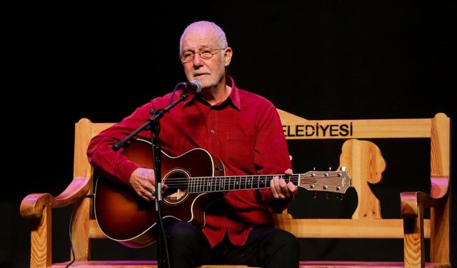 Ünlü Sanatçı İlhan Şeşen Hayatını Kaybetti