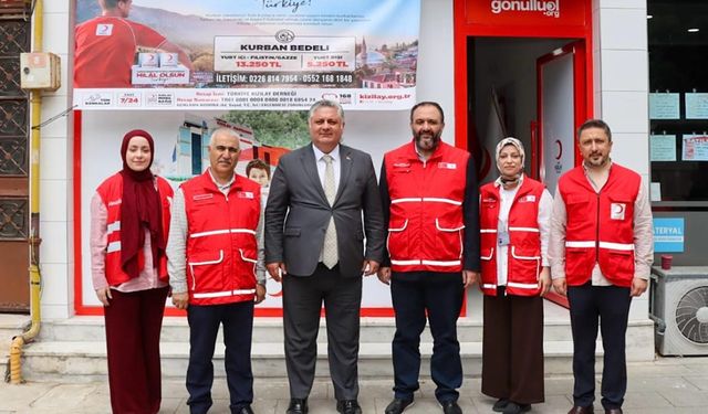Başkan Gürel’den Kızılay Yalova Şube Başkanı İbrahim Bayram’a Ziyaret