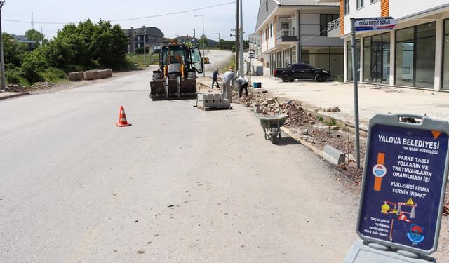 Yalova Belediyesi'nden Kazımkarabekir Mahallesi’ne Yeni Tretuvar Çalışması