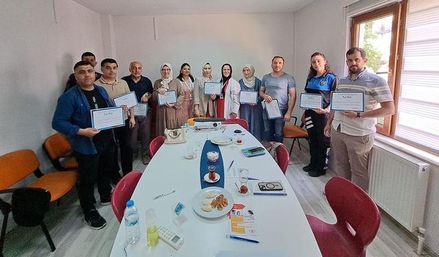 “Sağlıklı Hayat İçin Sahadayız” Eğitimleri Çiftlikköy’de Devam Ediyor