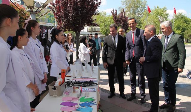 Müdür Olğun; Mesleki Eğitimin Toplumla Buluşmasını Sağlıyoruz