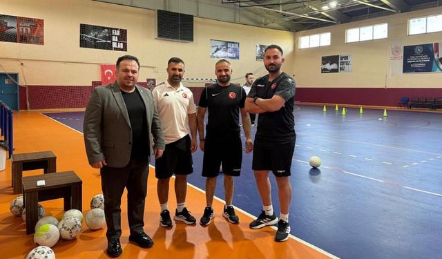 İşitme Engelliler Futsal Erkek ve Kadın Milli Takım Kampı Yalova’da Başladı