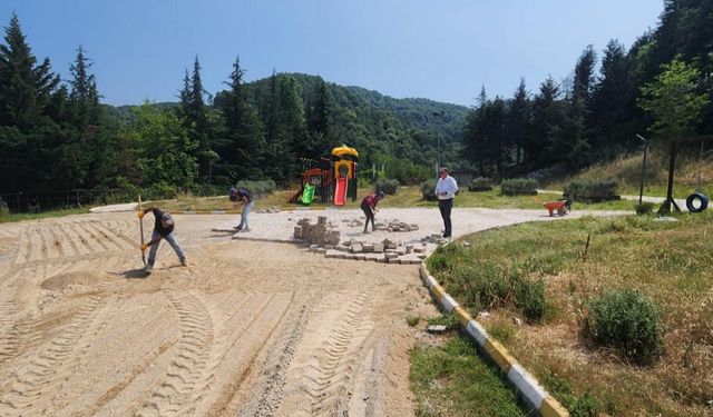 Termal’de Çocuk Parklarına Yaz Bakımı