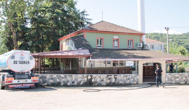 Yalova Belediyesi’nden Bayram Öncesi Temizlik Seferberliği