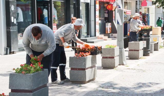 Gazipaşa Caddesi’ne Renkli Dokunuş