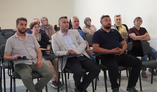Kadıköy’de Tarımsal Eğitim Semineri Düzenlendi