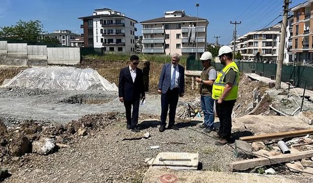 Müdür Yılmaz Okul İnşaatını İnceledi