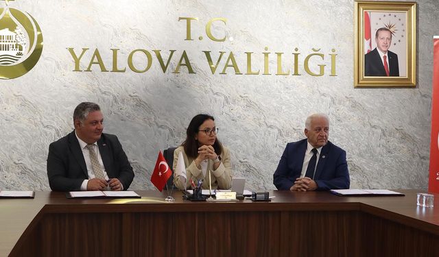 Yalova Protokolü Bayramlaştı