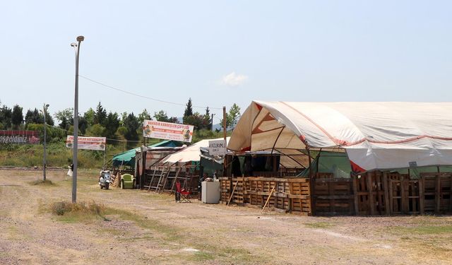 Çiftlikköy’de Kurban Pazarı Hazırlıkları Tamamlandı