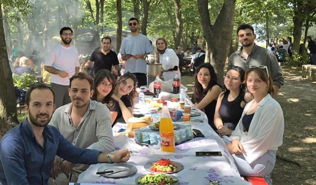 Yalova Barosu Mensupları Doyasıya Eğlendi!