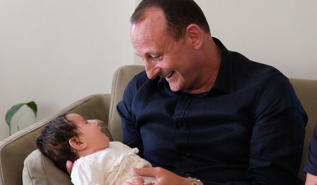 Başkan Yele’den Zeynep Bebeğe ‘Hoşgeldin’ Hediyesi