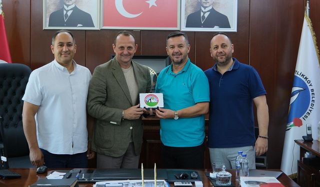 Yörük Şenliği Davetlileri Başkan Yele’yi Ziyaret Etti