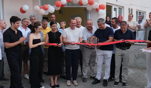 İlk Kadın Muhtarın Köyünde Kadınlar Kahvesi Açıldı