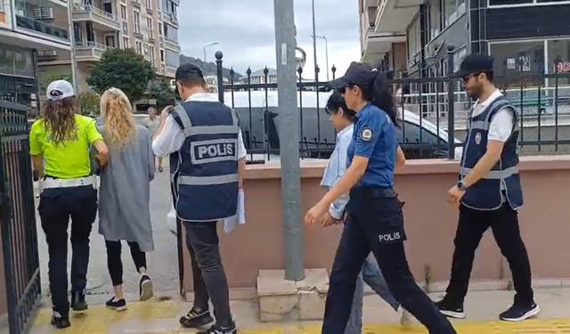 Çınarcık'ta Yazlıklardan Milyonluk Vurgun Yapan 2 Kadın Hırsız Yakalandı
