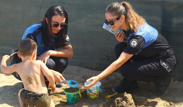 Emniyetten Boğulma Vakalarına Karşı Plajda Uyarı