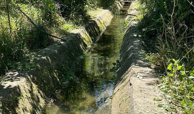 Kadıköy Belediyesi’nden Sulama Kanallarında Temizlik Seferberliği