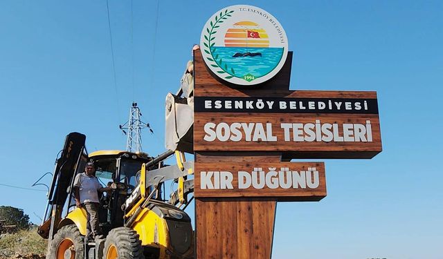 Vatandaşlara Rehber Olacak Tabela Asıldı
