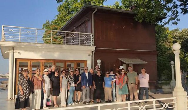 Yürüyen Köşk Derneği, Leyla Keğaz’ı Anma Programı Düzenledi