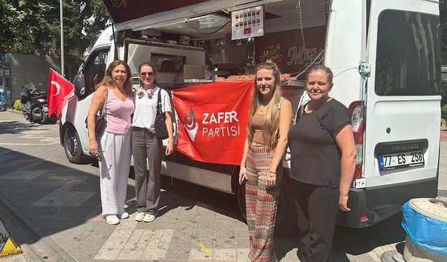 Zafer Partisi Yalova Teşkilatları Şehit Mehmetçikler İçin Lokma Dağıttı