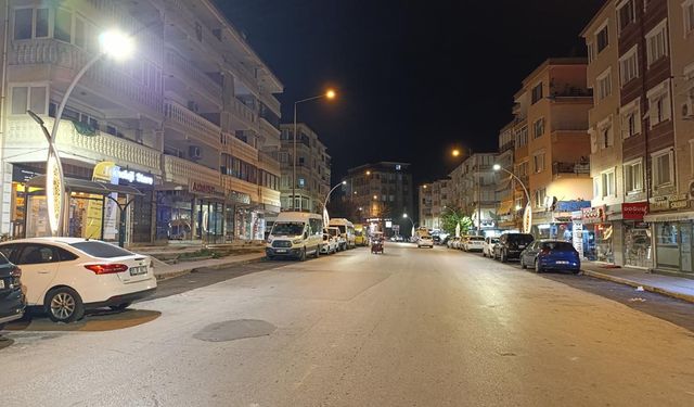 Coşkun Caddesi Işıl Işıl