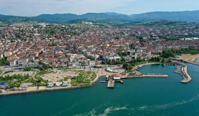 Sosyoekonomik Seviyenin Zirvesinde Çiftlikköy Var