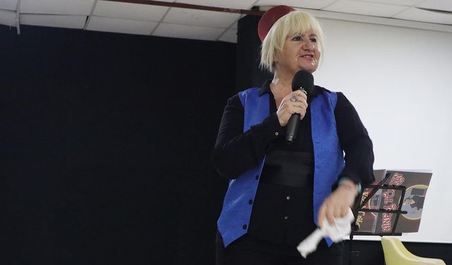 Sinem Tozun’dan Cesur Gösteri: “Erkeksem Her Şeyi Söyleyebilirim”