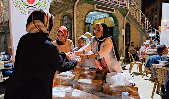 Altınova’da 17 Ağustos Depremi Dualarla Anıldı