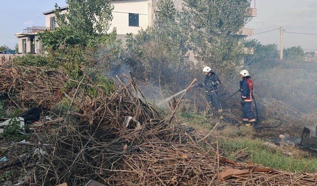 Yalova İtfaiyesi Yangından Yangına Koştu