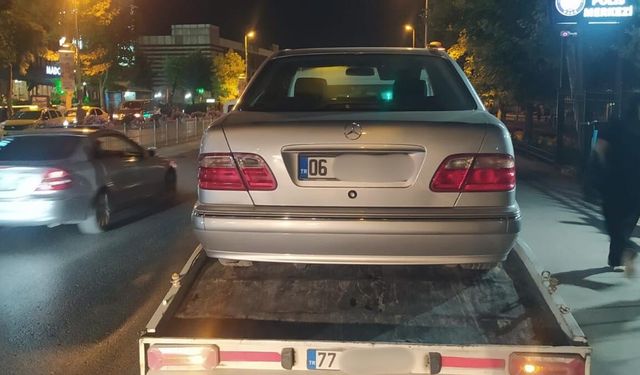 Sahte Plakalı Araç VEGA AVM Otoparkında Yakalandı