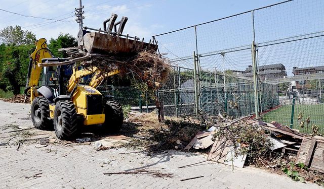 Kazım Karabekir Mahallesi’nde Kapsamlı Temizlik Çalışması