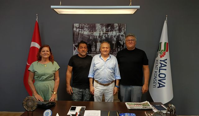 Prof. Dr. Serdar Geri ve Dünya Şampiyonu Dursun Önder’den Kent Konseyi’ne Ziyaret