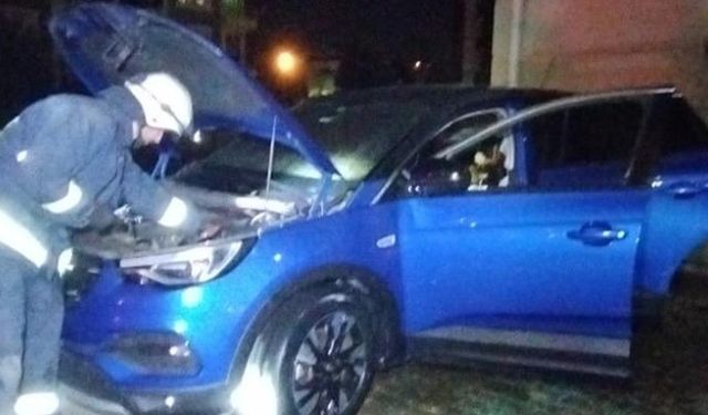 Vergi Dairesi Otoparkında Araç Kundaklandı