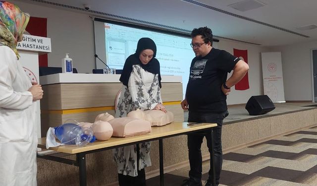 Yeni Sağlıkçılara Oryantasyon Eğitimi