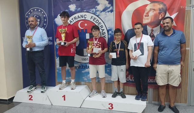 Hamleler Atatürk’ün Yalova’ya Gelişi İçin