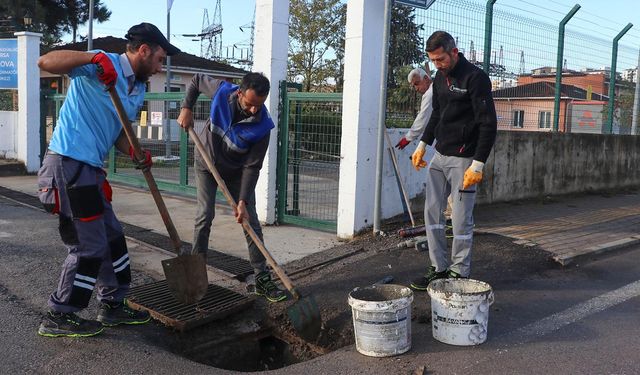 Çiftlikköy’de Mazgal ve Rögar Temizlikleri Yapılıyor