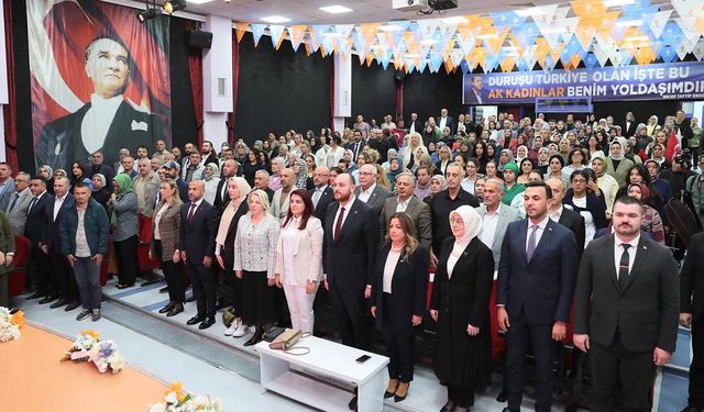 Kadın Kolları 1. Danışma Meclisi Gerçekleştirildi