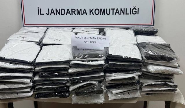 Altınova’da Sahte Eşofman Operasyonu: 501 Takım Ele Geçirildi