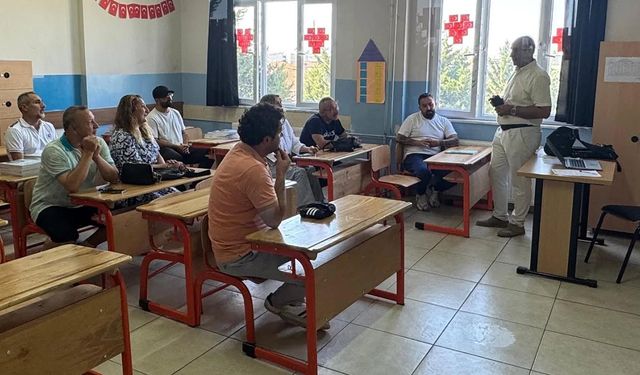 Altınova’da Zümre Başkanları Toplantıları Gerçekleştirildi