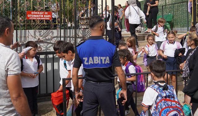 Armutlu Belediyesi’nden Öğrencilerin Sağlığı ve Güvenliği İçin Denetim
