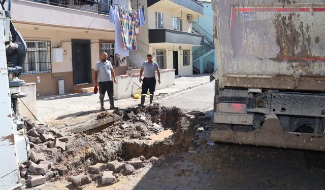 Yalova Belediyesi Ekiplerinden Yoğun Çalışma
